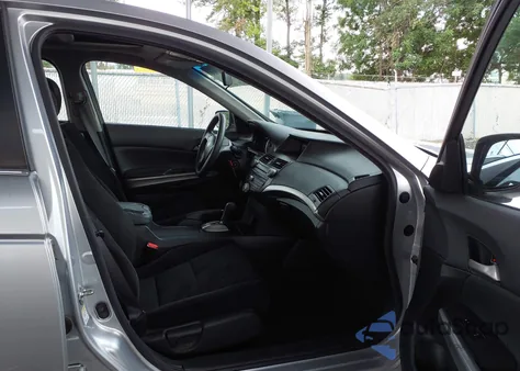 2009 Honda Accord 3.5 Ex z USA, uszkodzony, nr VIN 1HGCP36729A025442